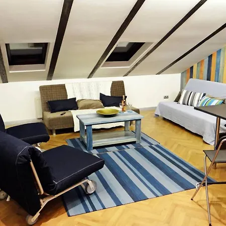 Апартаменты Light Apartment In Center Of Prague Прага