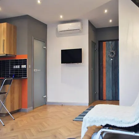 Light Apartment In Center Of Prague *